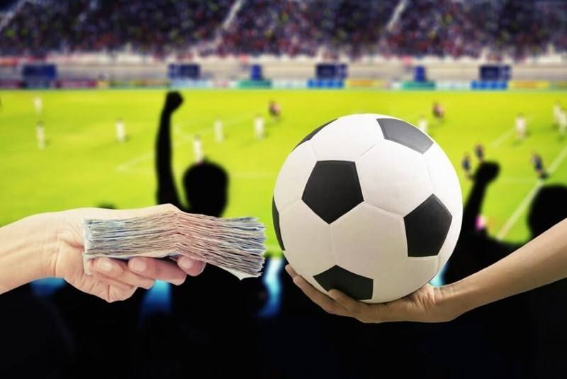 Quan sát diễn biến trận đấu