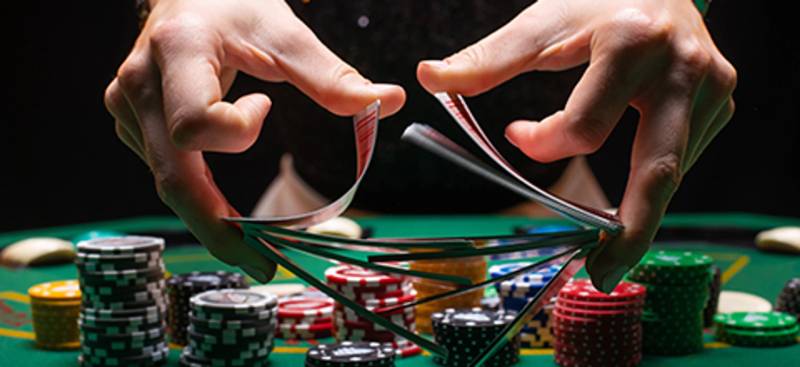 Tận dụng mẹo tráo bài